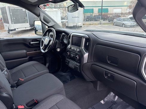 Used 2022 Chevrolet Silverado 2500 LT w/ Fleet Comfort Package image 16