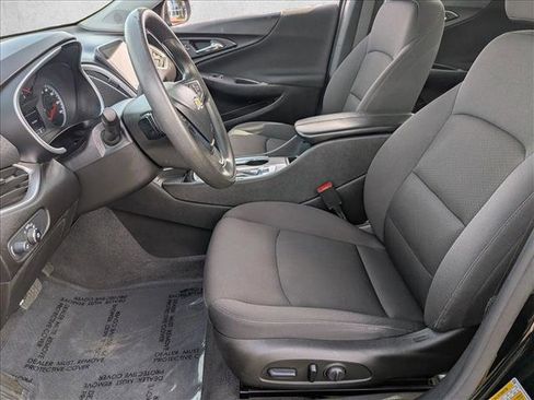 Used 2023 Chevrolet Malibu LT image 14