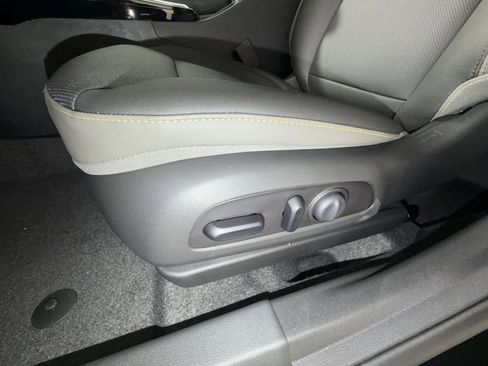 New 2026 Chevrolet Trax ACTIV image 14