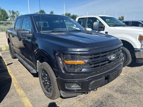 Used 2025 Ford F150 XLT w/ Equipment Group 302A MID AWD/4WD image 6