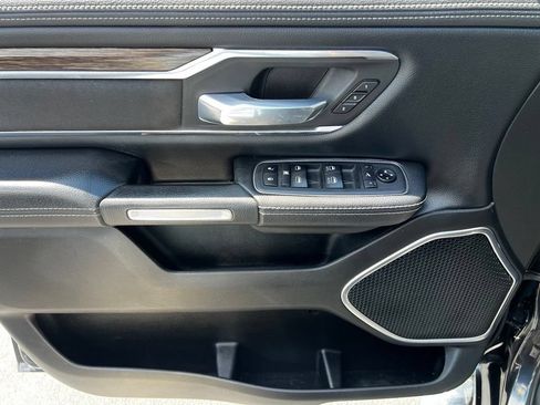 Used 2019 RAM 1500 Laramie AWD/4WD image 21