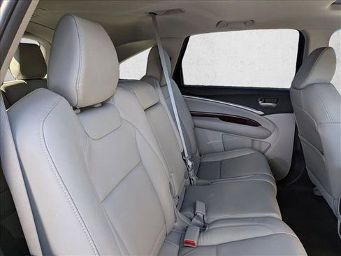 Used 2016 Acura MDX FWD image 18