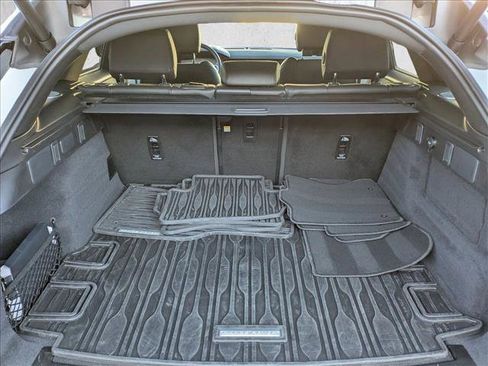 Certified 2026 Land Rover Range Rover Velar Dynamic SE image 6