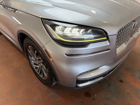 Used 2022 Lincoln Aviator 2WD image 9