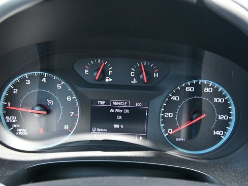 Used 2025 Chevrolet Malibu LT FWD image 24