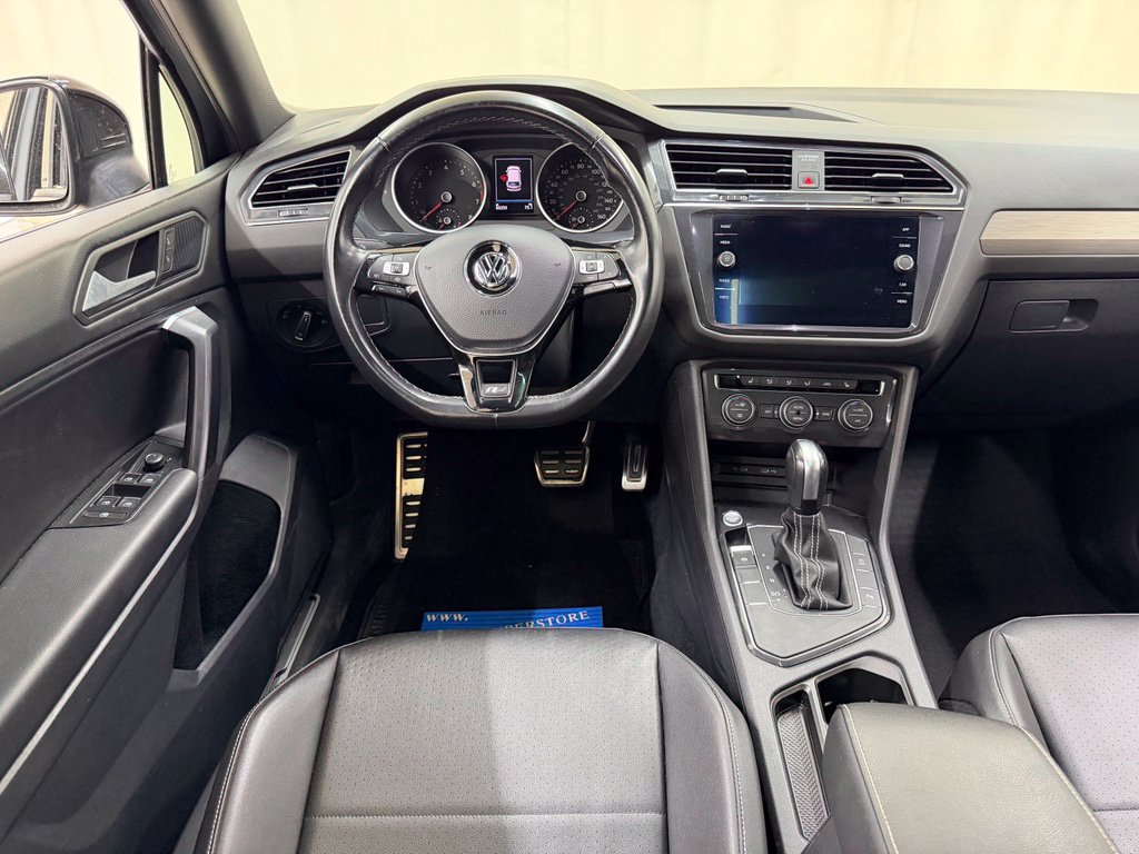 Used 2021 Volkswagen Tiguan SE R-Line FWD image 32