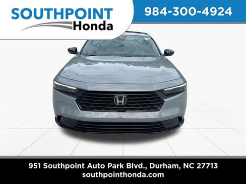 Used 2024 Honda Accord Sport image 2