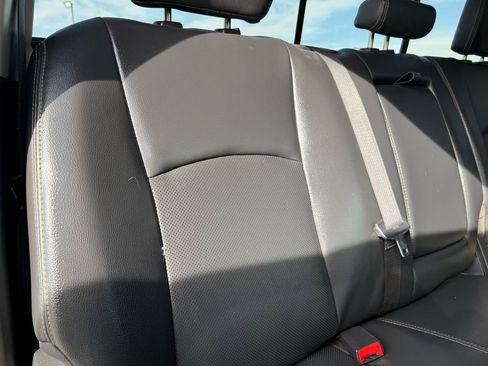 Used 2012 RAM 2500 Laramie w/ Cold Weather Group AWD/4WD image 22