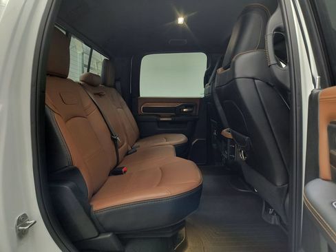 Used 2022 RAM 3500 Limited AWD/4WD image 31