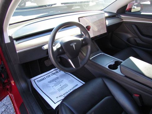Used 2021 Tesla Model 3 Long Range image 10