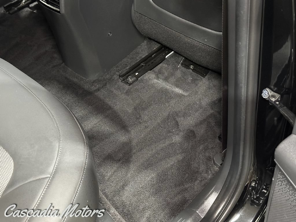 Used 2023 Kia Niro Wind w/ Wind Preserve Package FWD image 28