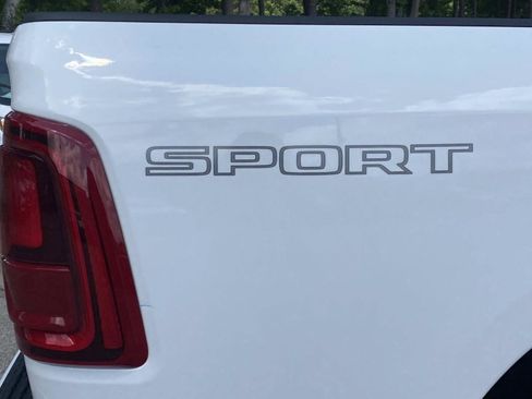 New 2026 RAM 2500 Laramie AWD/4WD image 4
