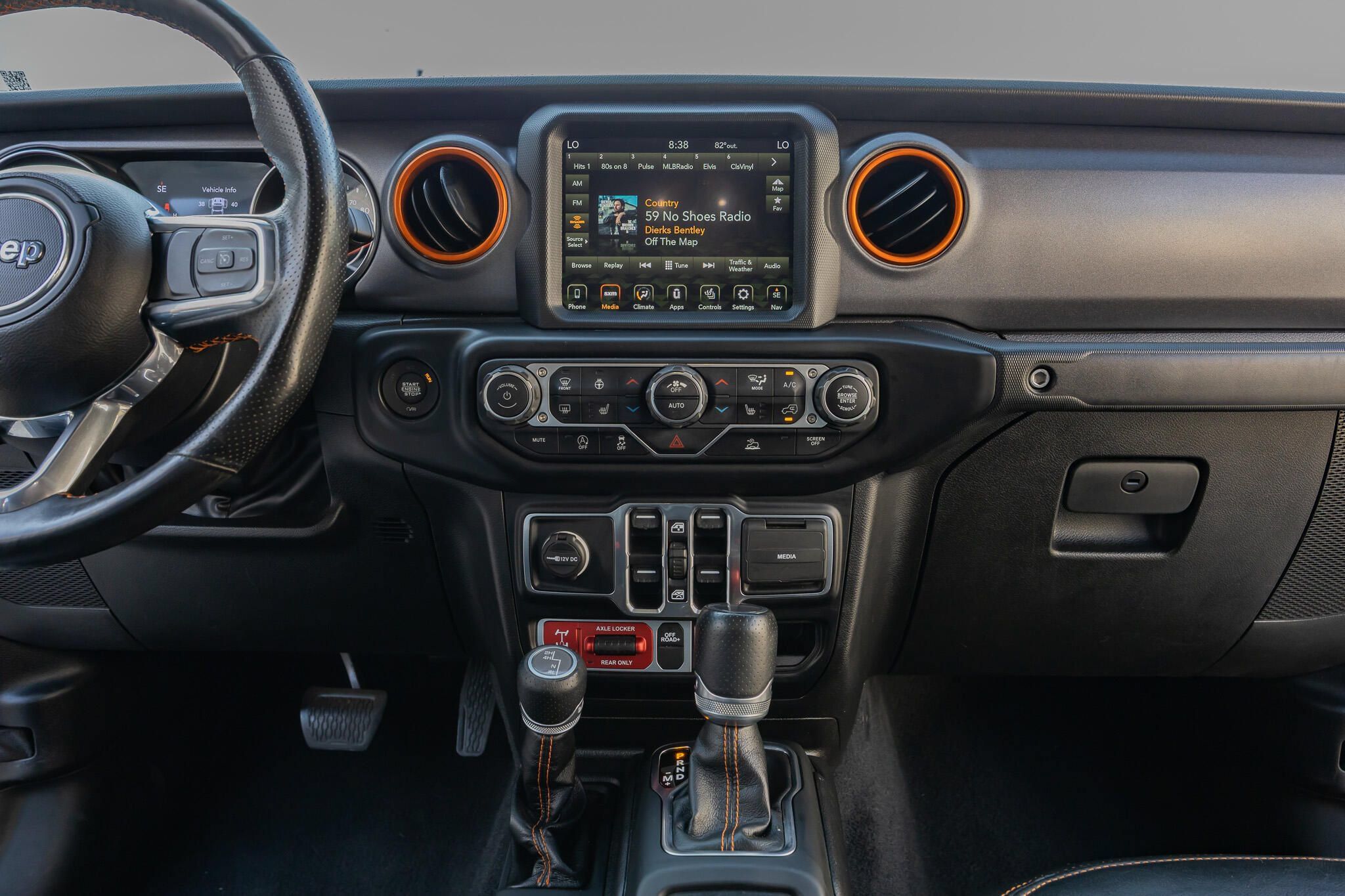 Used 2022 Jeep Gladiator Mojave w/ LED Lighting Group AWD/4WD image 24