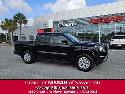Used 2024 Nissan Frontier SV w/ SV Convenience Package RWD image 1