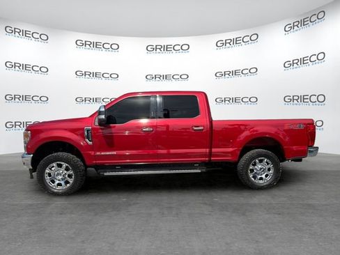 Used 2021 Ford F250 Lariat w/ Lariat Ultimate Package AWD/4WD image 4