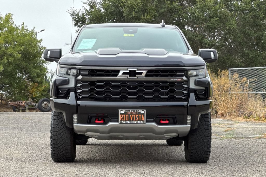 Used 2023 Chevrolet Silverado 1500 ZR2 w/ Technology Package AWD/4WD image 9