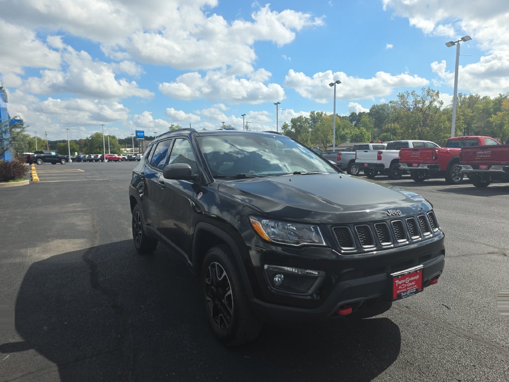 Used 2021 Jeep Compass Trailhawk AWD/4WD image 2
