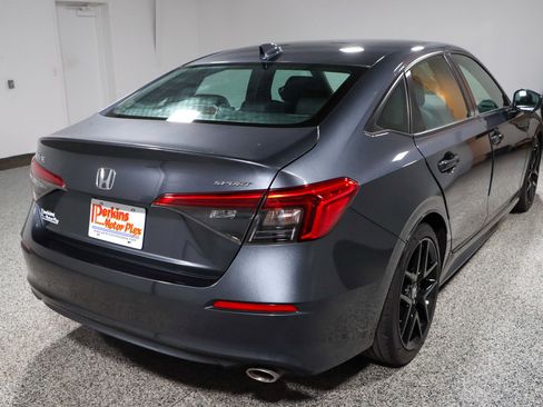 Used 2023 Honda Civic Sport image 7