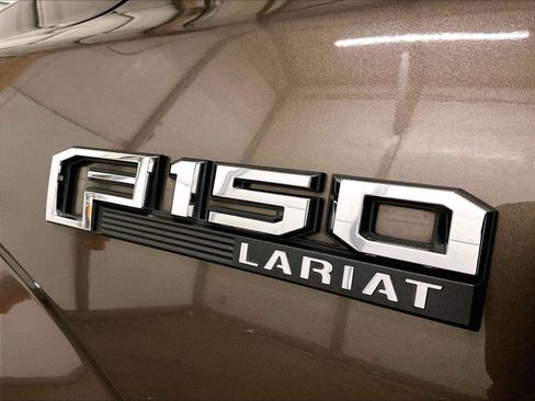 Used 2015 Ford F150 Lariat AWD/4WD image 14