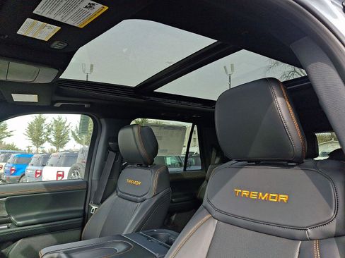 New 2026 Ford Expedition Tremor image 13