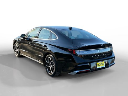 Certified 2024 Hyundai Sonata SEL image 3