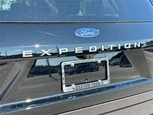 New 2025 Ford Expedition Max Active image 19