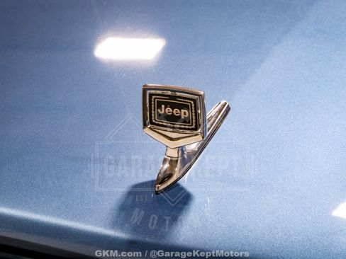 Used 1987 Jeep Grand Wagoneer AWD/4WD image 22