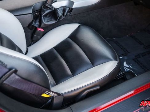 Used 2006 Chevrolet Corvette Z06 w/ Preferred Equipment Group image 50