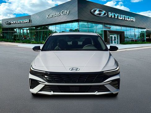 New 2026 Hyundai Elantra SEL Sport Premium FWD image 12