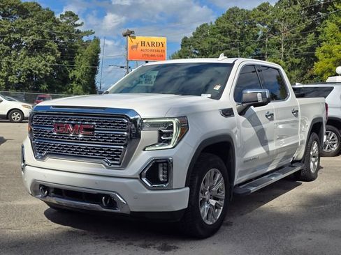 Used 2021 GMC Sierra 1500 Denali w/ Driver Alert Package II AWD/4WD image 2
