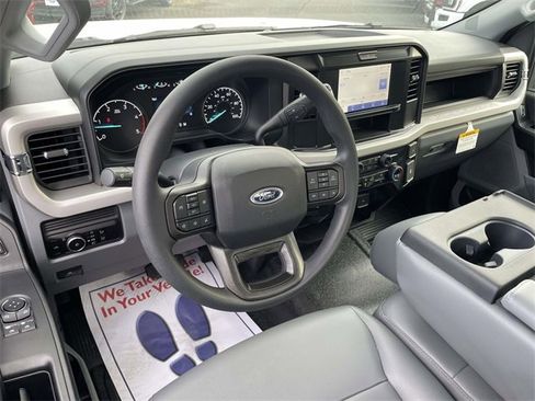 New 2026 Ford F350 XL w/ XL Chrome Package image 7