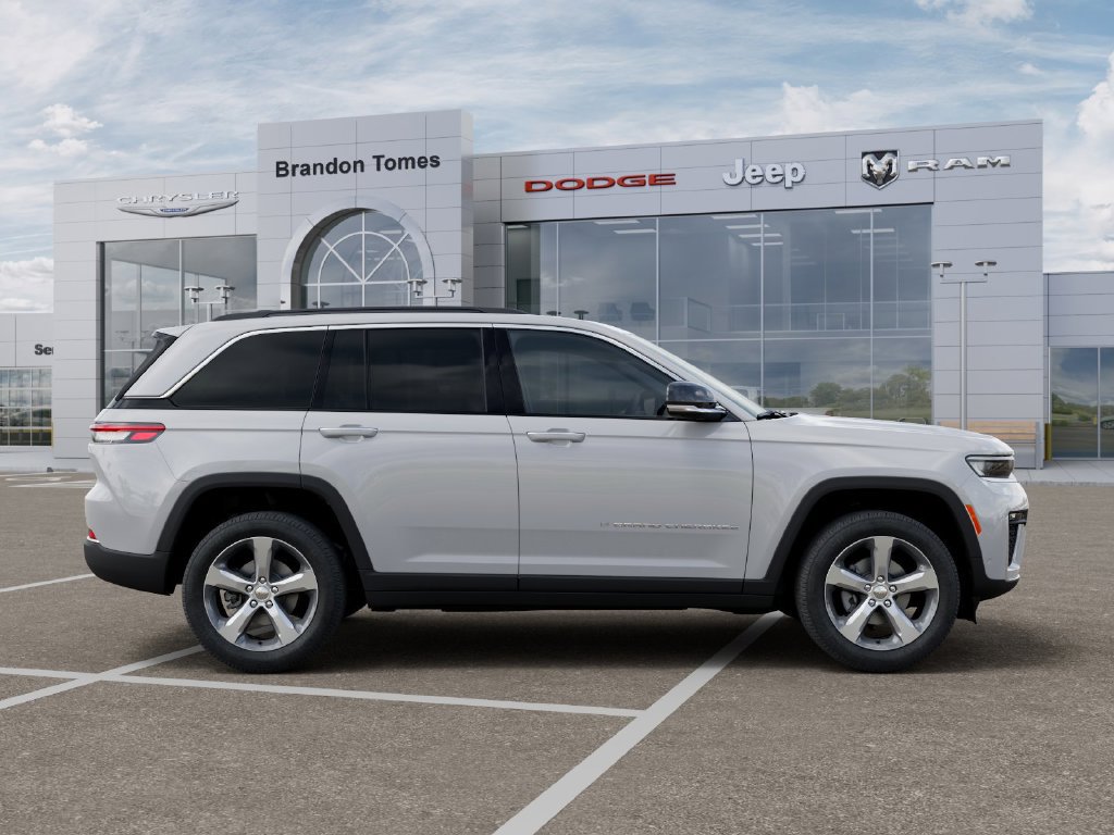 New 2026 Jeep Grand Cherokee Limited w/ Luxury Tech Group II AWD/4WD image 21