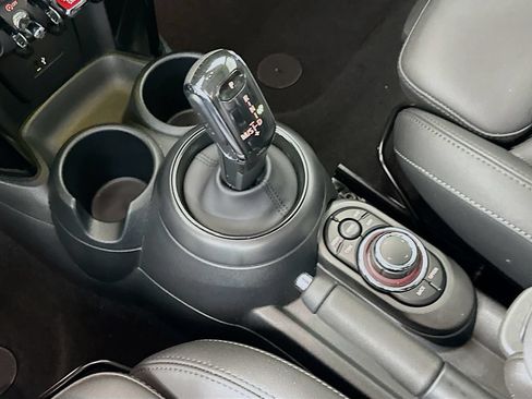 Used 2024 MINI Cooper S FWD image 17