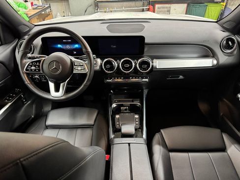 Used 2023 Mercedes-Benz GLB 250 GLB 250 image 17