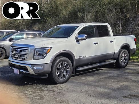 Certified 2023 Nissan Titan Platinum Reserve w/ Moonroof Package image 1