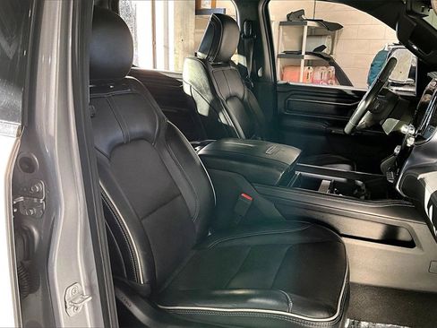 Used 2019 RAM 1500 Limited image 28