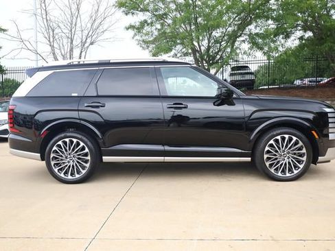 Certified 2026 Hyundai Palisade Calligraphy AWD/4WD image 4