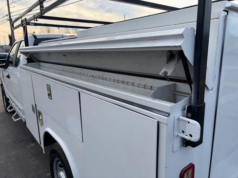 Used 2019 Ford F350 XL w/ Power Equipment Group image 40