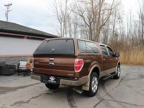 Used 2011 Ford F150 Lariat w/ Lariat Chrome Pkg image 5