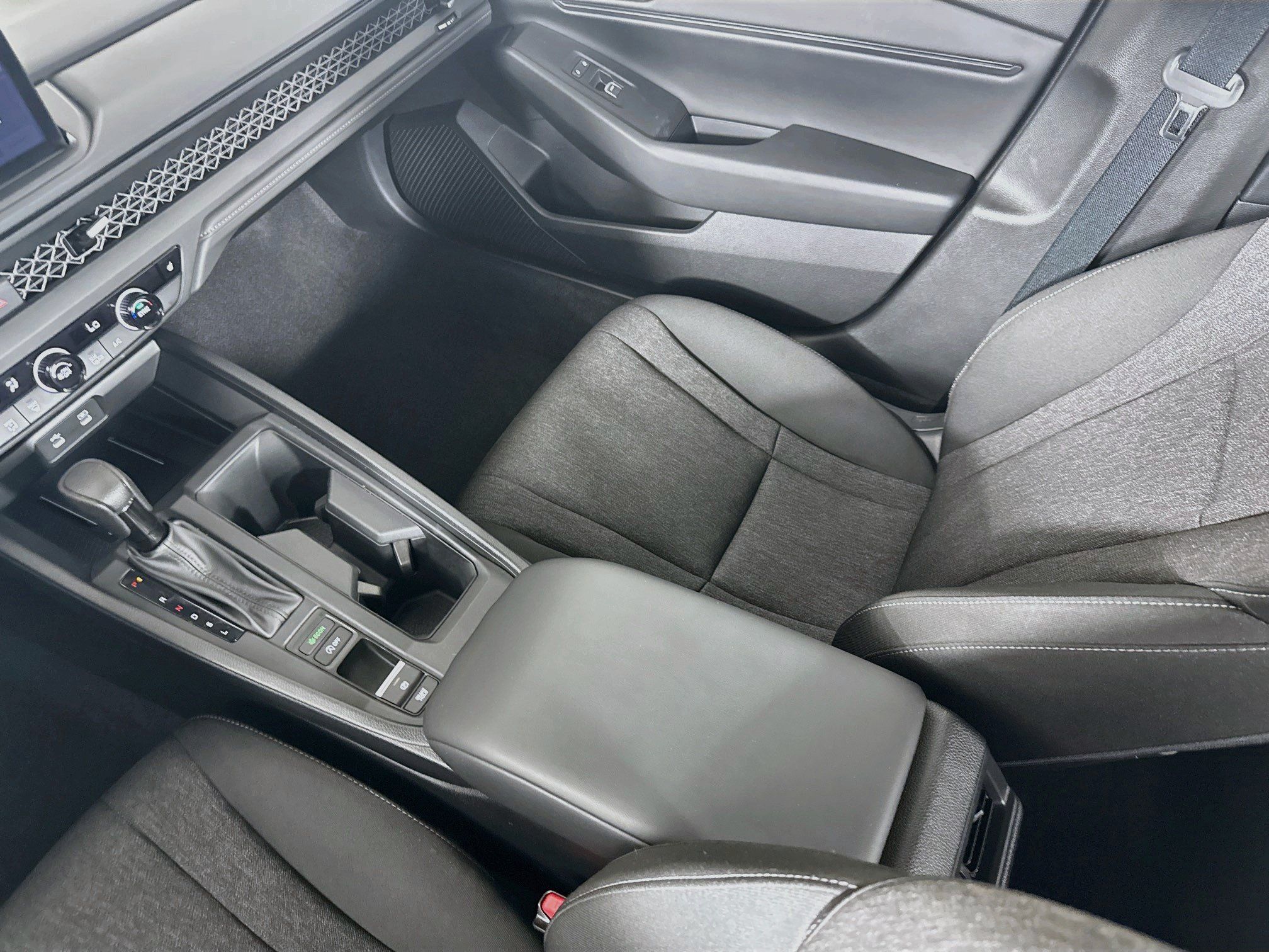 Certified 2026 Honda Accord SE image 28