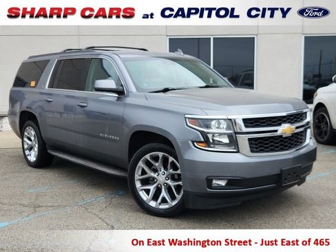 Used 2018 Chevrolet Suburban LT image 1