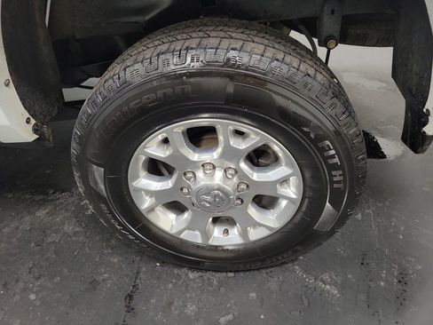 Used 2022 RAM 2500 Laramie image 10