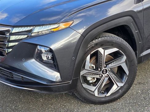 Used 2022 Hyundai Tucson Limited w/ Winter Package image 9