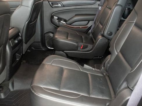 Used 2016 GMC Yukon SLT AWD/4WD image 19
