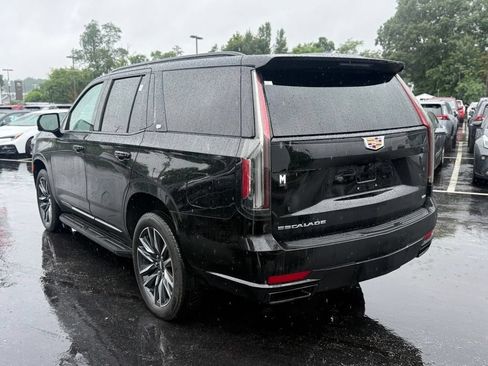 Used 2024 Cadillac Escalade Sport AWD/4WD image 6