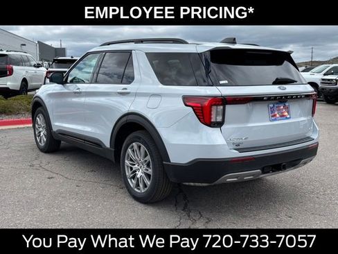 New 2026 Ford Explorer Active w/ Active Comfort Package AWD/4WD image 3