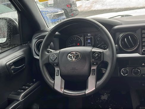 Used 2023 Toyota Tacoma TRD Off-Road image 27