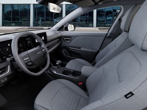 New 2025 Kia K4 EX image 17