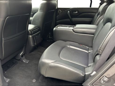 Used 2024 INFINITI QX80 Luxe AWD/4WD image 13