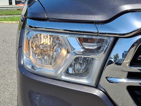 Used 2022 RAM 1500 Big Horn AWD/4WD image 9